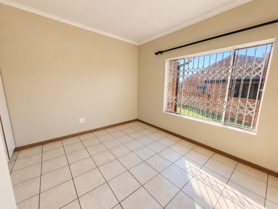 3 Bedroom Property for Sale in Aerorand Mpumalanga