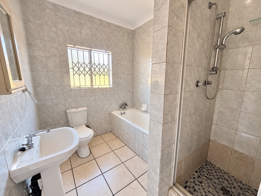3 Bedroom Property for Sale in Aerorand Mpumalanga