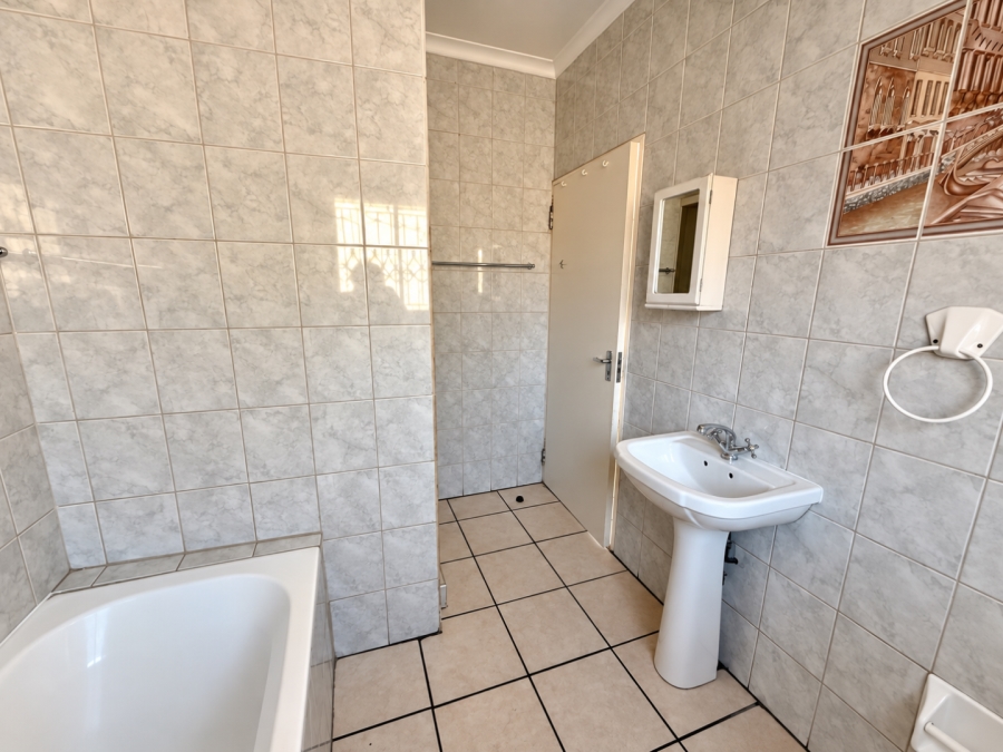 3 Bedroom Property for Sale in Aerorand Mpumalanga