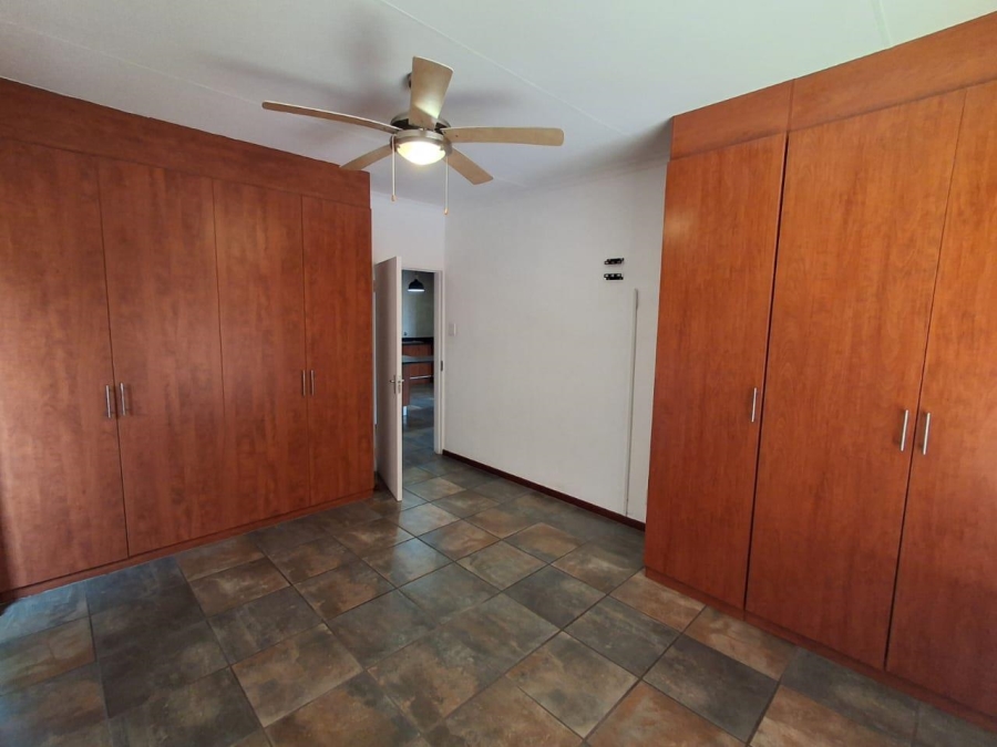 To Let 2 Bedroom Property for Rent in Nelspruit Ext 20 Mpumalanga