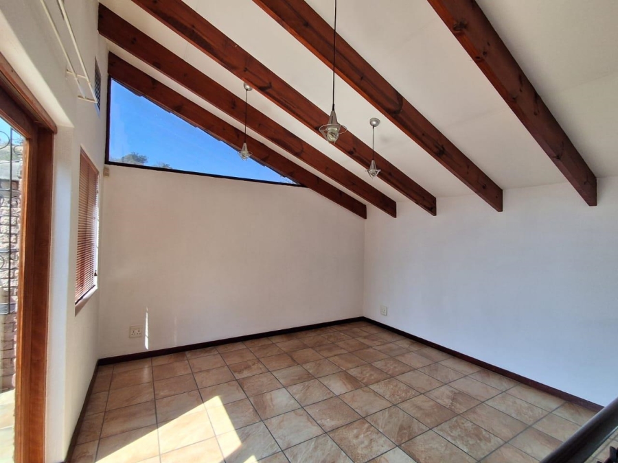 To Let 2 Bedroom Property for Rent in Nelspruit Ext 20 Mpumalanga