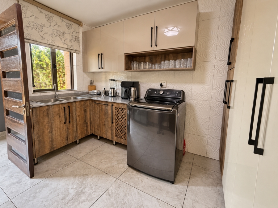 5 Bedroom Property for Sale in Roberts Estate Mpumalanga