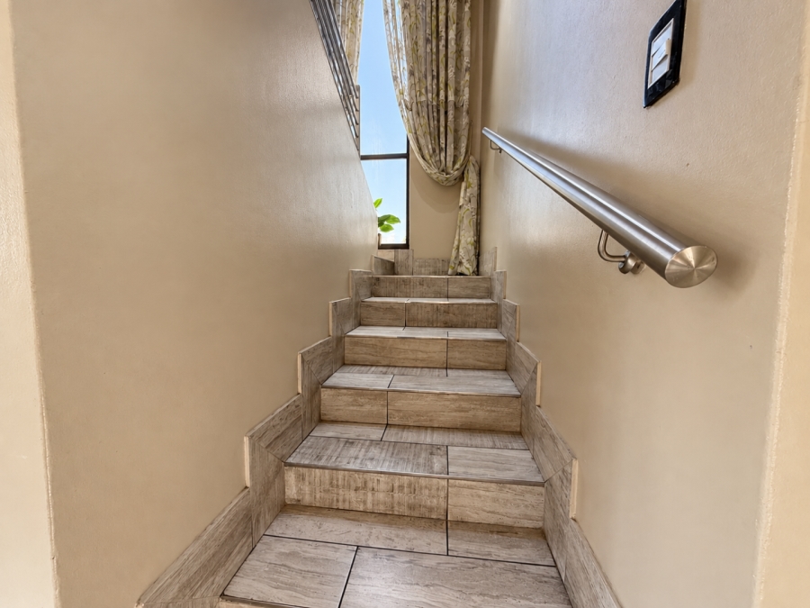 5 Bedroom Property for Sale in Roberts Estate Mpumalanga