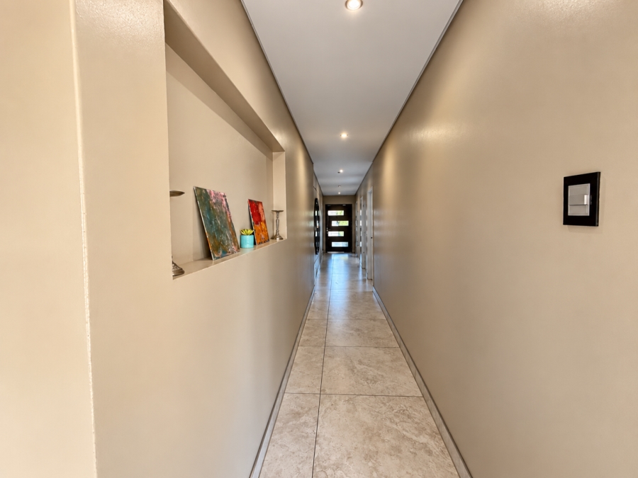 5 Bedroom Property for Sale in Roberts Estate Mpumalanga