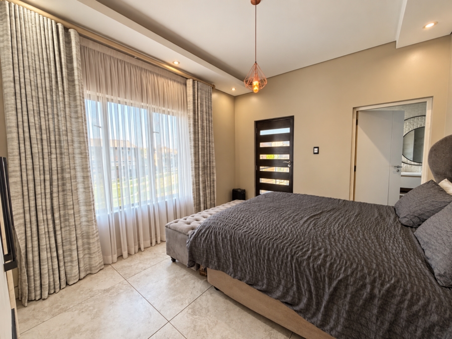 5 Bedroom Property for Sale in Roberts Estate Mpumalanga