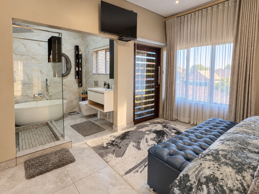 5 Bedroom Property for Sale in Roberts Estate Mpumalanga