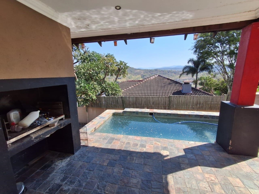 4 Bedroom Property for Sale in Stonehenge Mpumalanga