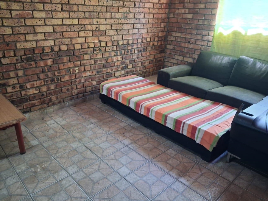 10 Bedroom Property for Sale in Sonheuwel Mpumalanga