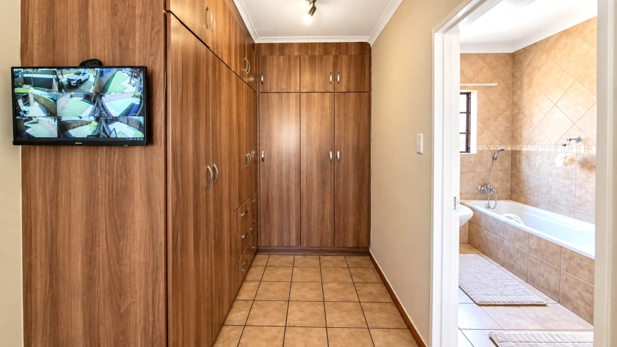 3 Bedroom Property for Sale in Aerorand Mpumalanga