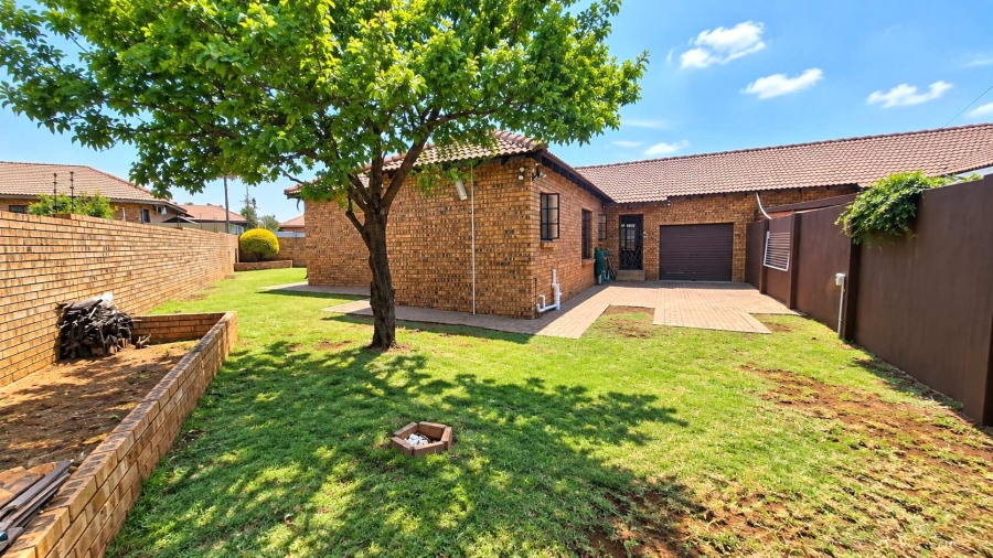 3 Bedroom Property for Sale in Aerorand Mpumalanga