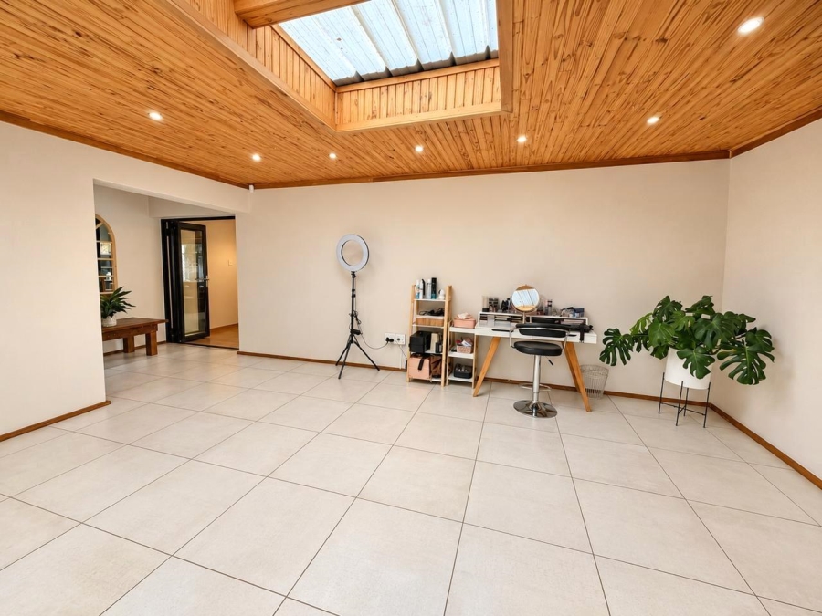 5 Bedroom Property for Sale in Kanonkop Mpumalanga