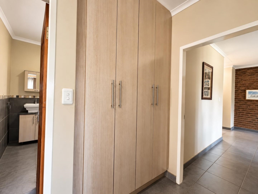 3 Bedroom Property for Sale in Middelburg Central Mpumalanga