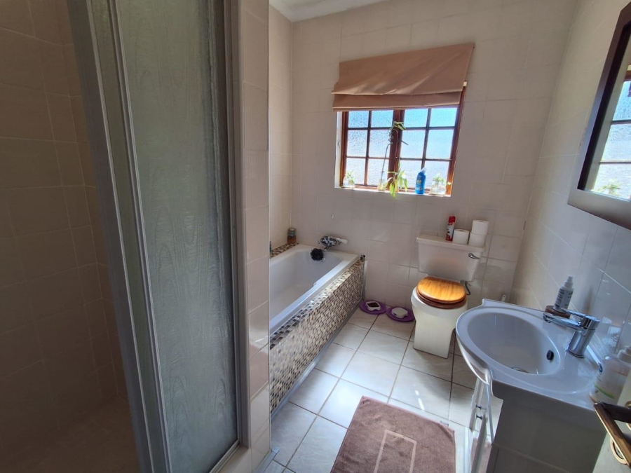 4 Bedroom Property for Sale in Nelspruit Mpumalanga