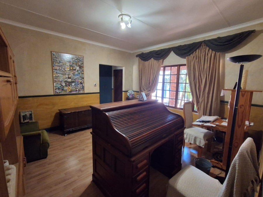 4 Bedroom Property for Sale in Nelspruit Mpumalanga