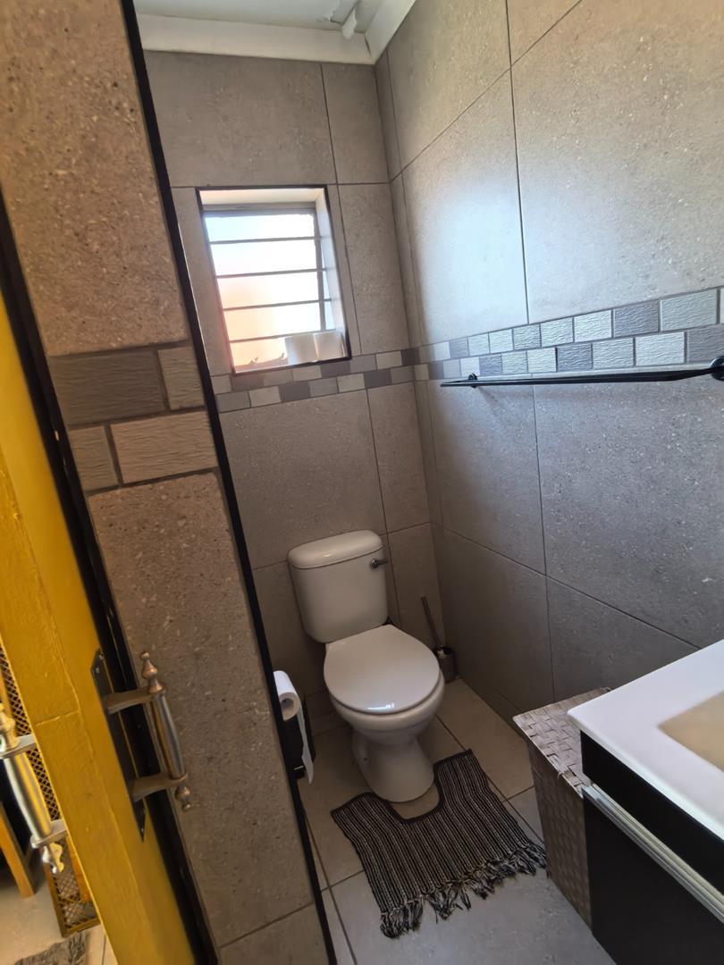 1 Bedroom Property for Sale in Nelspruit Mpumalanga