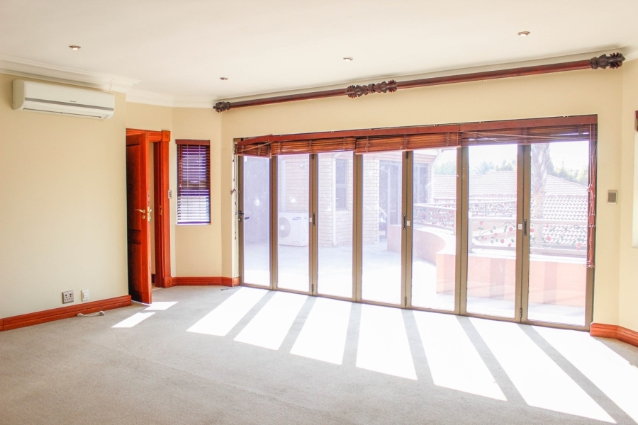 12 Bedroom Property for Sale in Aerorand Mpumalanga