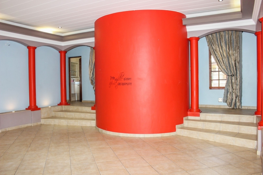 12 Bedroom Property for Sale in Aerorand Mpumalanga
