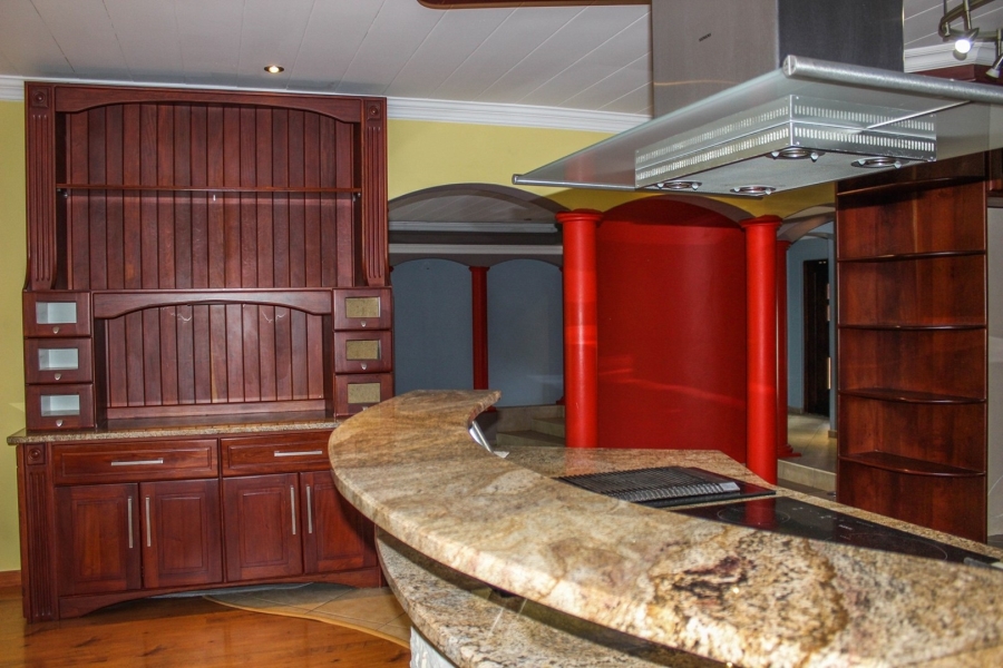 12 Bedroom Property for Sale in Aerorand Mpumalanga