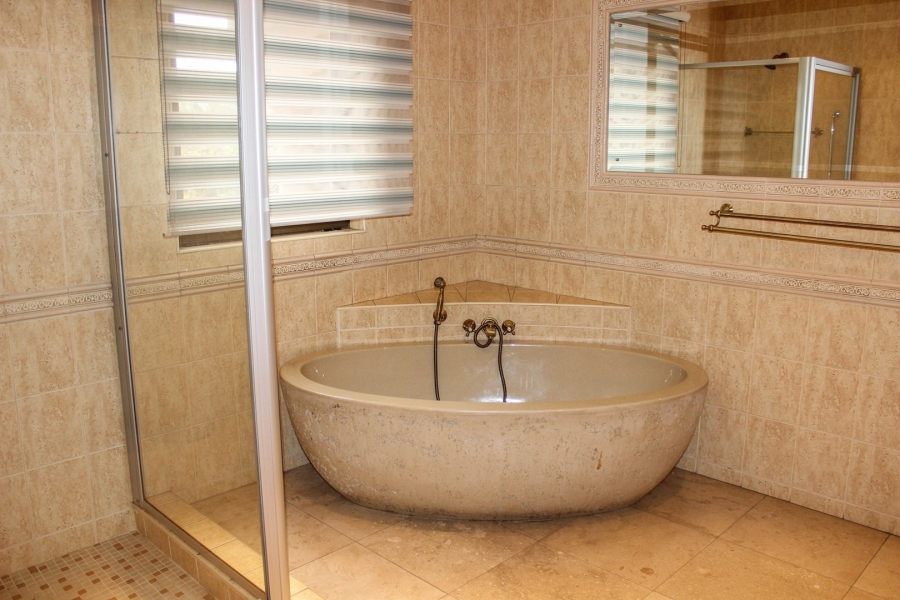 12 Bedroom Property for Sale in Aerorand Mpumalanga