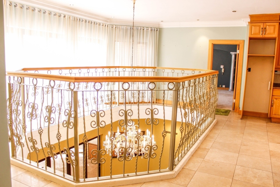 12 Bedroom Property for Sale in Aerorand Mpumalanga