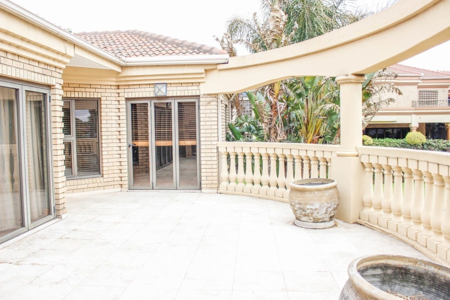 12 Bedroom Property for Sale in Aerorand Mpumalanga