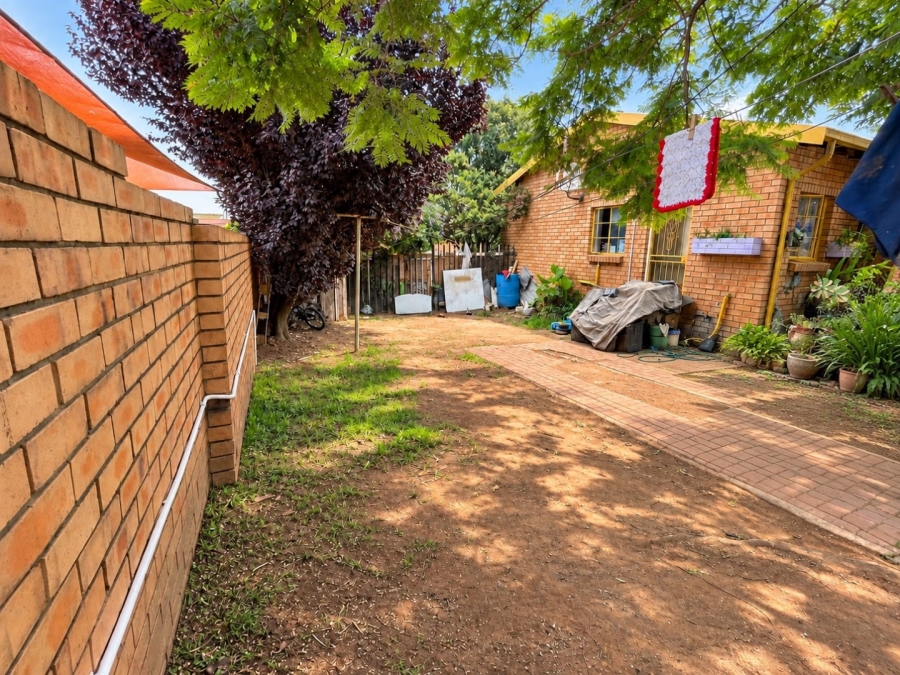 2 Bedroom Property for Sale in Tasbet Park Mpumalanga