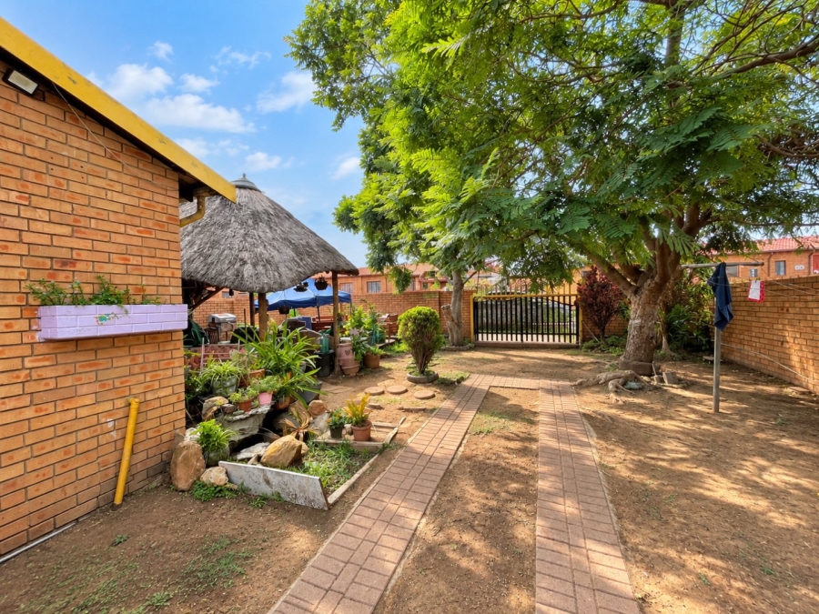 2 Bedroom Property for Sale in Tasbet Park Mpumalanga