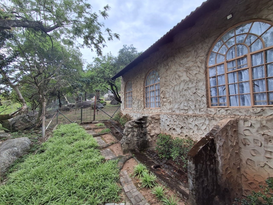 6 Bedroom Property for Sale in Nelspruit Rural Mpumalanga
