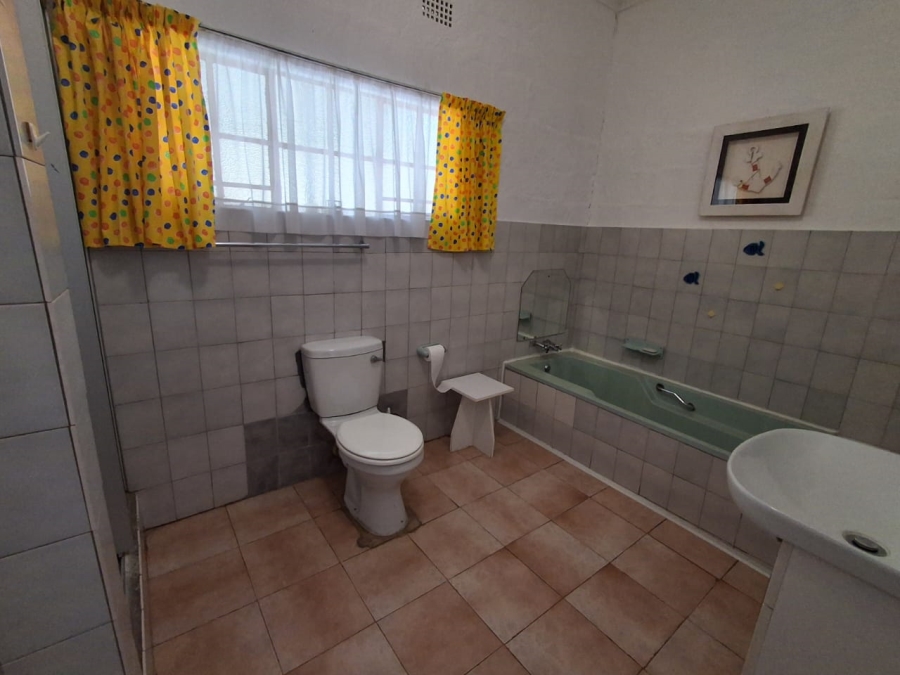6 Bedroom Property for Sale in Nelspruit Rural Mpumalanga