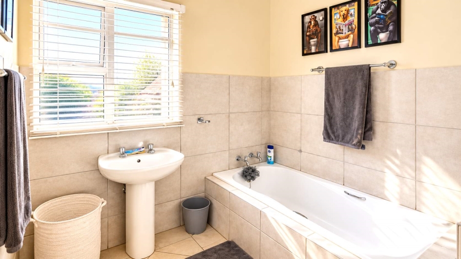 3 Bedroom Property for Sale in Clubville Mpumalanga