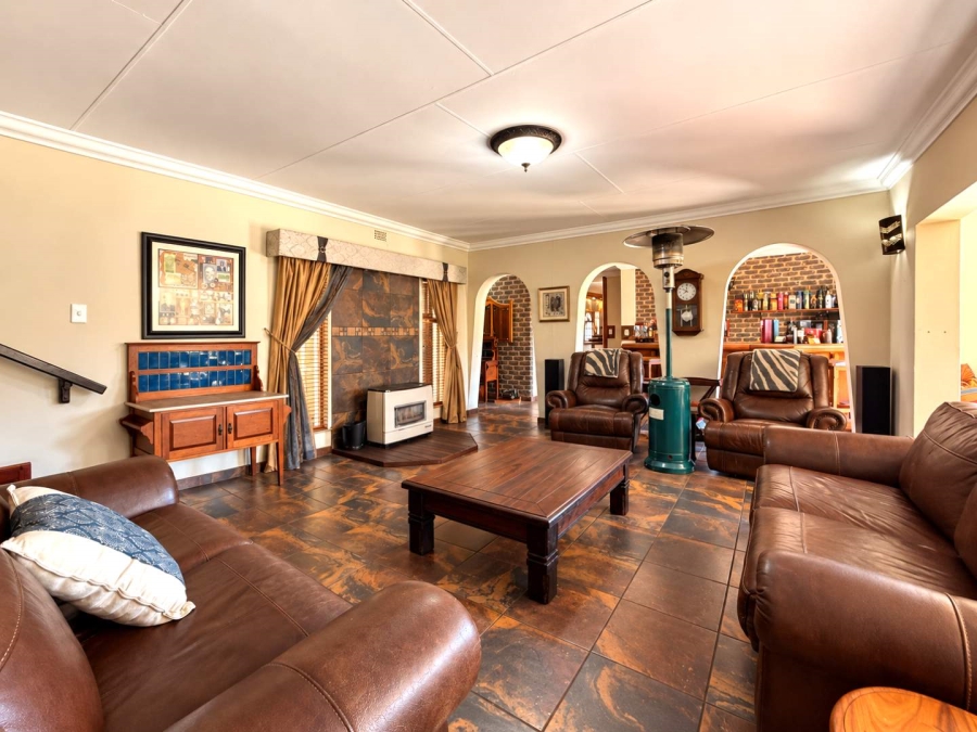 4 Bedroom Property for Sale in Clubville Mpumalanga