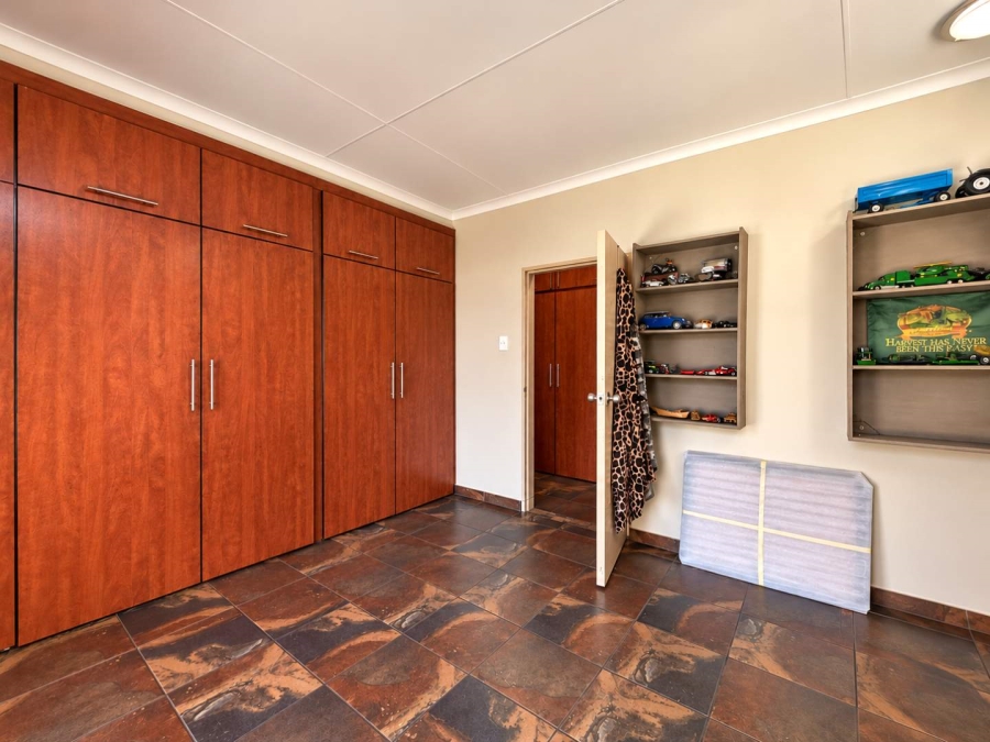 4 Bedroom Property for Sale in Clubville Mpumalanga
