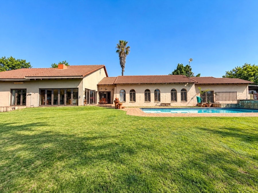4 Bedroom Property for Sale in Clubville Mpumalanga