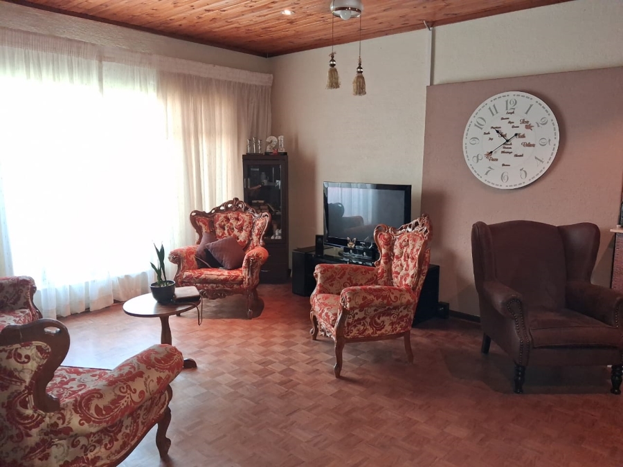 6 Bedroom Property for Sale in Nelspruit Mpumalanga