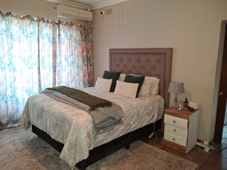 6 Bedroom Property for Sale in Nelspruit Mpumalanga