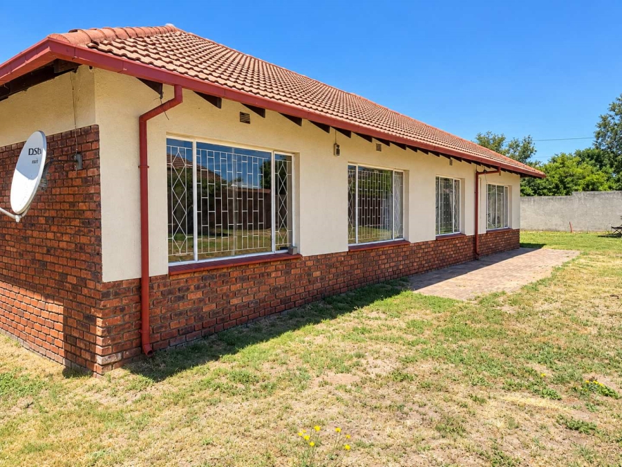 To Let 3 Bedroom Property for Rent in Tasbet Park Ext 2 Mpumalanga