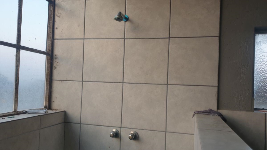 To Let commercial Property for Rent in White River Mpumalanga