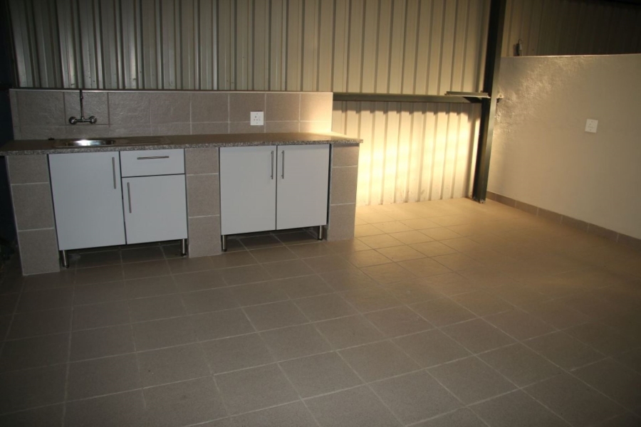 To Let Commercial Property for Rent in White River Mpumalanga