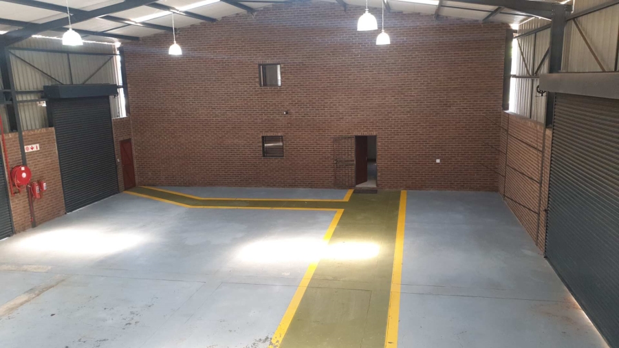 To Let Commercial Property for Rent in White River Mpumalanga
