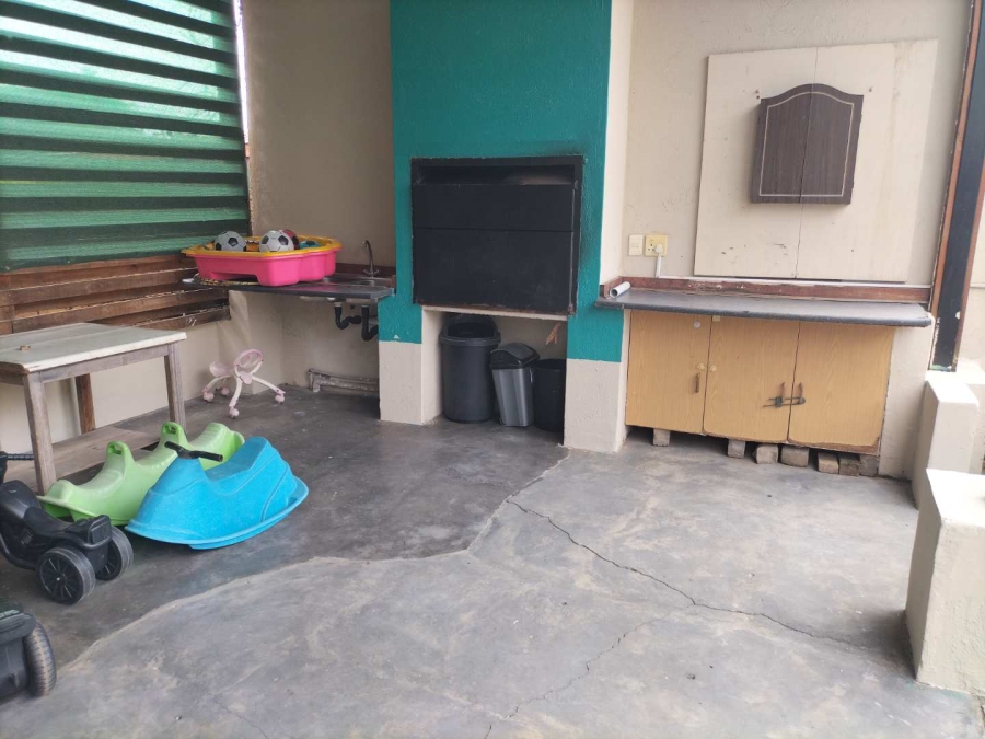 3 Bedroom Property for Sale in West Acres Mpumalanga