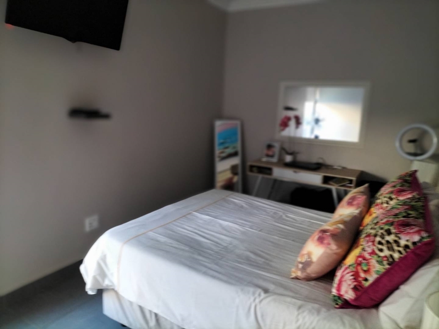 3 Bedroom Property for Sale in Stonehenge Mpumalanga