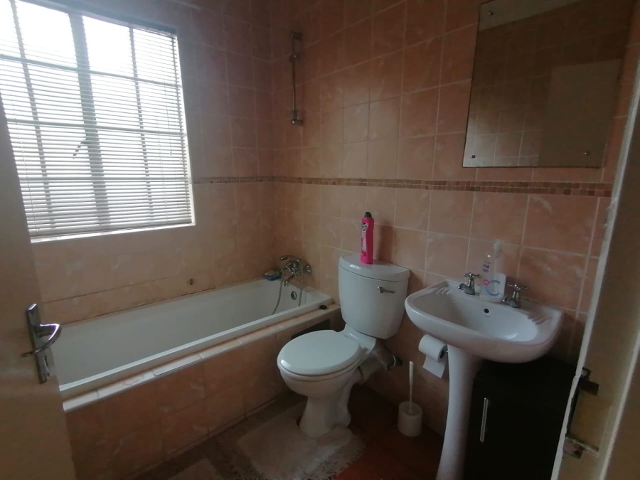 3 Bedroom Property for Sale in Ben Fleur Mpumalanga