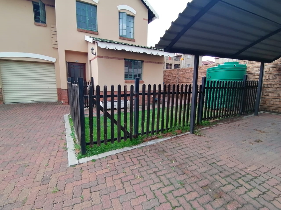 3 Bedroom Property for Sale in Ben Fleur Mpumalanga
