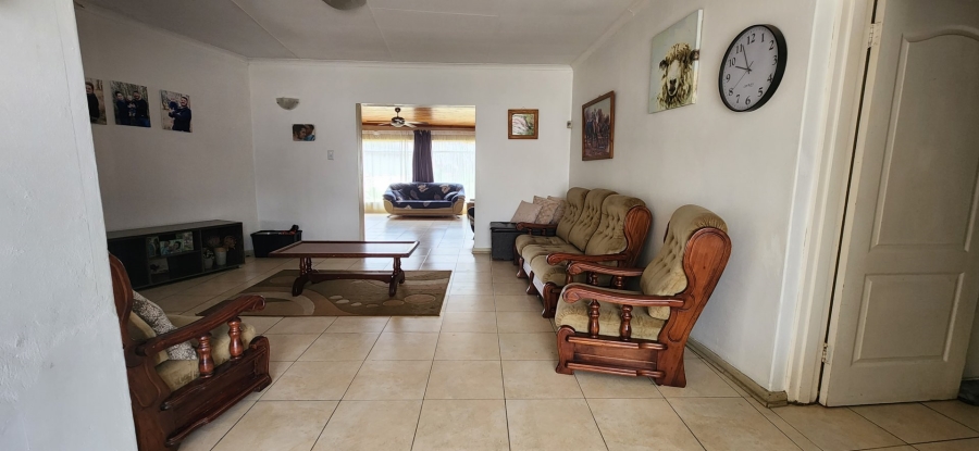 To Let 4 Bedroom Property for Rent in Meyerville Mpumalanga