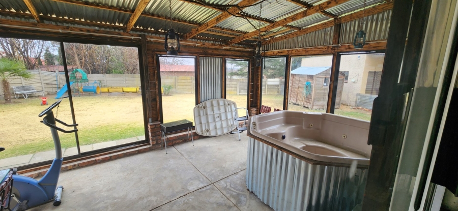 To Let 4 Bedroom Property for Rent in Meyerville Mpumalanga