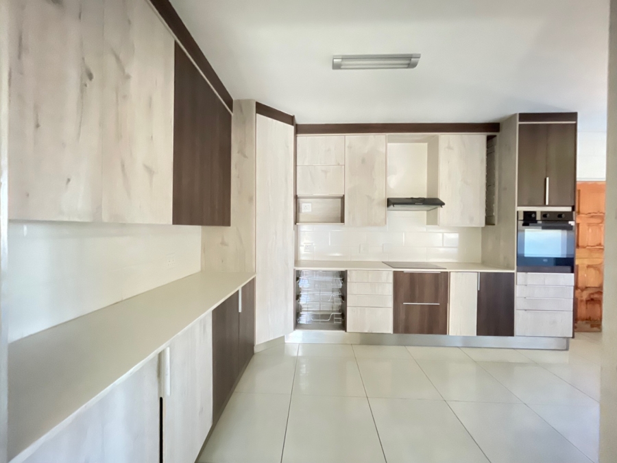 To Let 4 Bedroom Property for Rent in Aerorand Mpumalanga