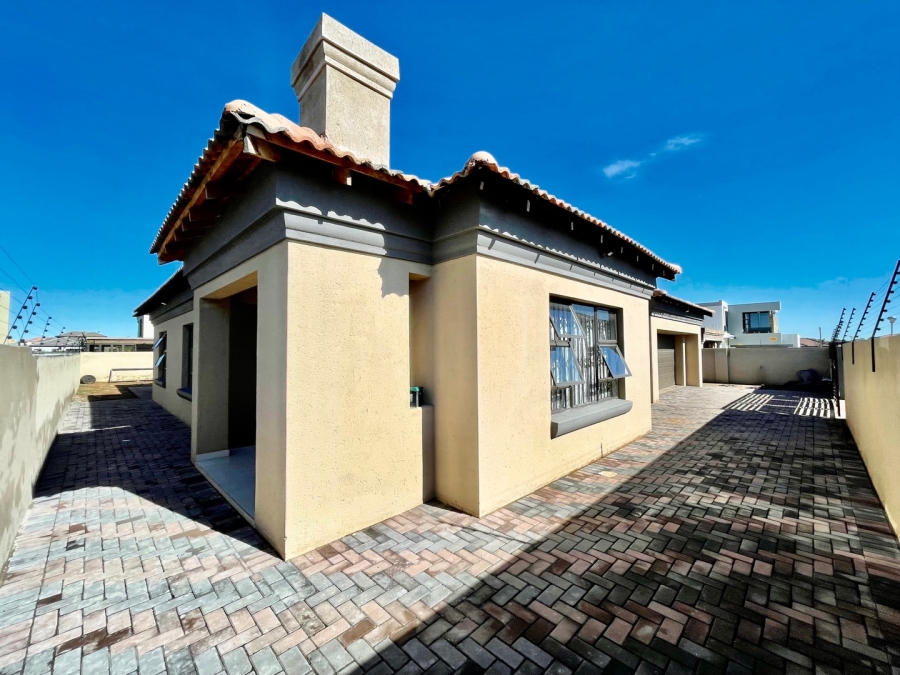 To Let 4 Bedroom Property for Rent in Aerorand Mpumalanga