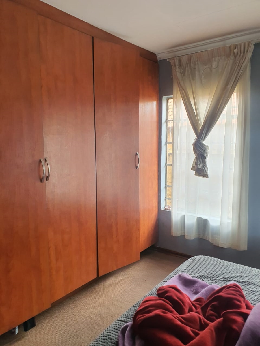 To Let 2 Bedroom Property for Rent in Witbank Ext 8 Mpumalanga