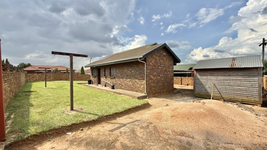 To Let 3 Bedroom Property for Rent in Nazareth Mpumalanga