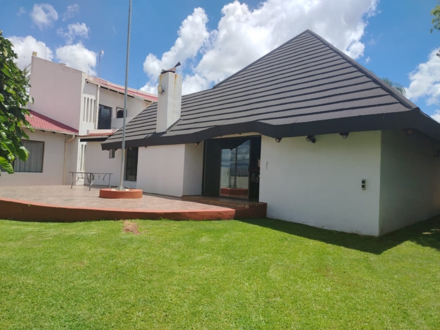 7 Bedroom Property for Sale in Reyno Ridge Mpumalanga